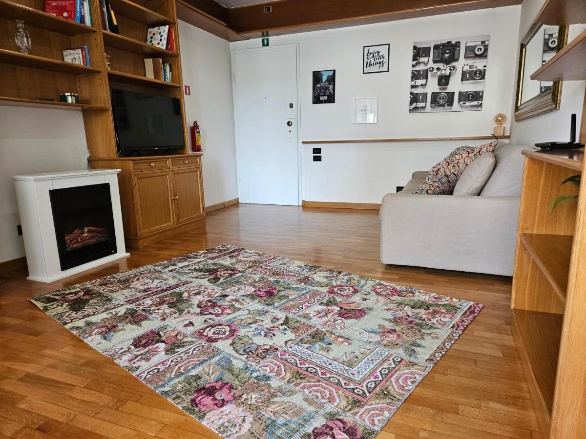 R.c. Giulio Cesare. Loft In Centro Roma